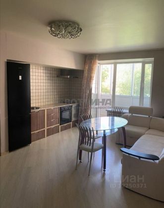 Продажа 3-комнатной квартиры 73 м², 2/5 этаж