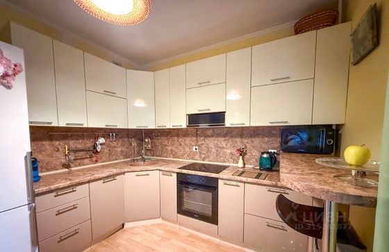 Продажа 3-комнатной квартиры 77,3 м², 6/19 этаж