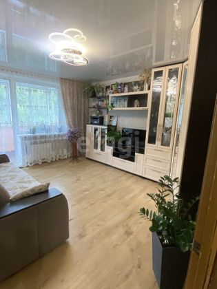 Продажа 3-комнатной квартиры 62 м², 4/5 этаж