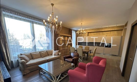 Продажа 2-комнатной квартиры 70 м², 2/6 этаж