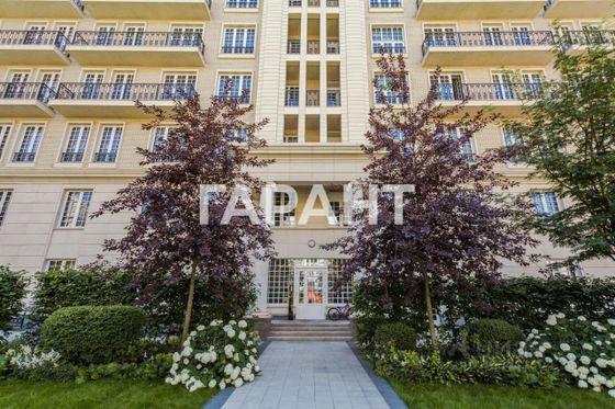 Продажа 4-комнатной квартиры 236 м², 6/8 этаж