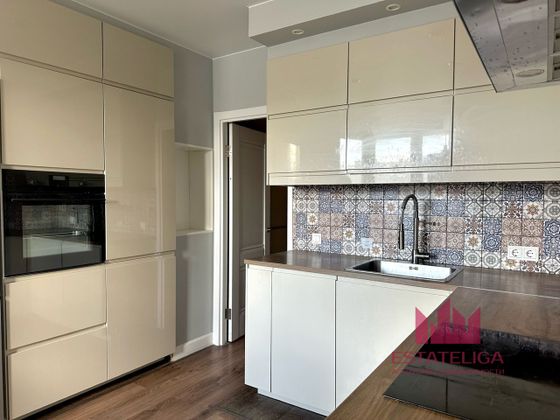 Продажа 3-комнатной квартиры 76,1 м², 7/24 этаж