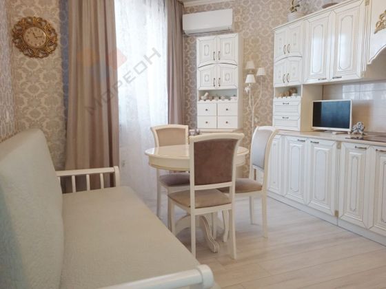 Продажа 2-комнатной квартиры 60,2 м², 18/22 этаж