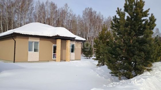 Продажа дома, 80 м², с участком 9 соток