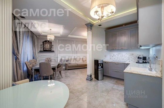 Продажа 2-комнатной квартиры 90,1 м², 4/28 этаж