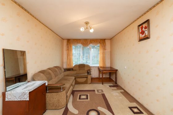 Продажа 3-комнатной квартиры 62 м², 1/9 этаж