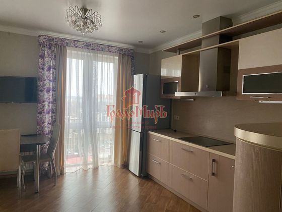 Продажа 3-комнатной квартиры 80 м², 14/17 этаж