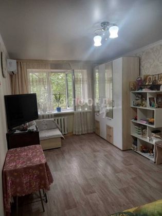 Продажа 1-комнатной квартиры 32 м², 1/4 этаж