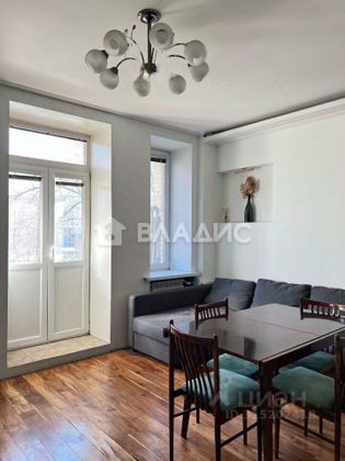 Продажа 2-комнатной квартиры 60 м², 4/6 этаж