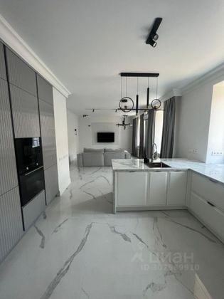 Продажа 3-комнатной квартиры 83 м², 3/3 этаж