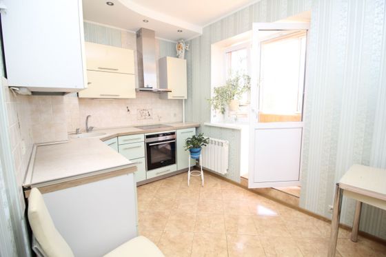 Продажа 2-комнатной квартиры 60 м², 5/17 этаж