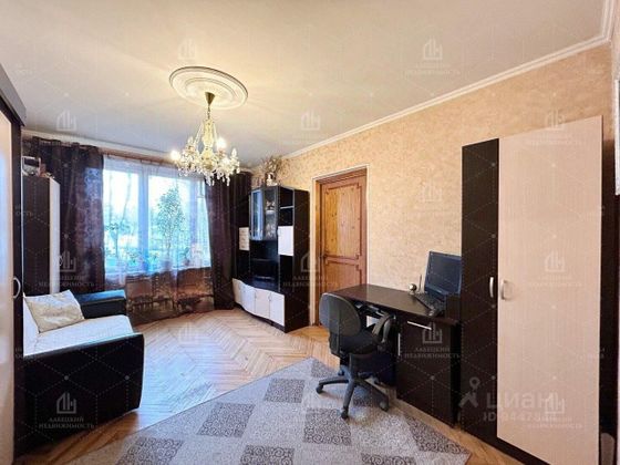 Продажа 3-комнатной квартиры 49,8 м², 3/9 этаж