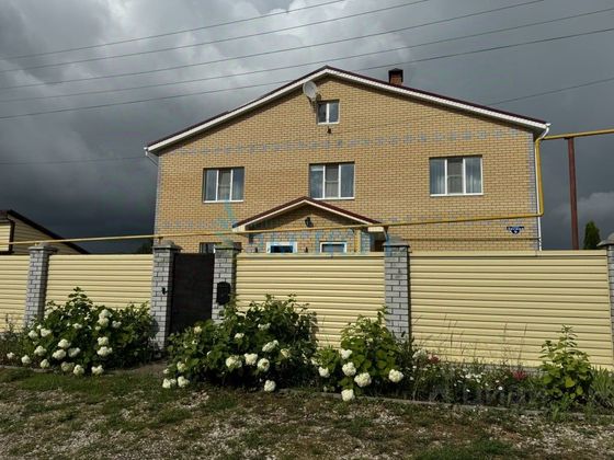 Продажа дома, 252 м², с участком 16 соток