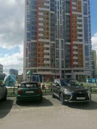 Продажа 2-комнатной квартиры 52 м², 15/18 этаж