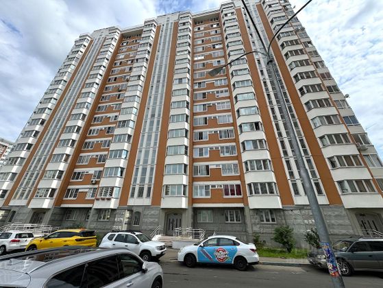 Продажа 3-комнатной квартиры 62,1 м², 3/17 этаж