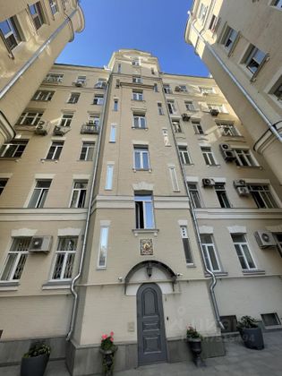 Продажа 2-комнатной квартиры 71 м², 3/6 этаж