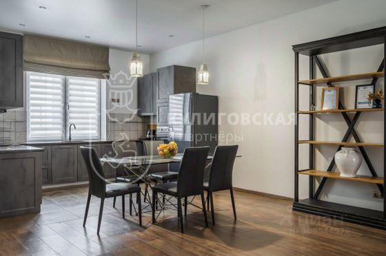 Продажа дома, 227,4 м², с участком 1,6 сотки