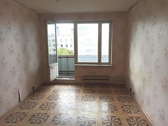 Продажа 2-комнатной квартиры 42 м², 8/9 этаж