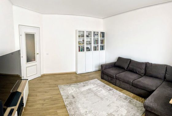 Продажа 3-комнатной квартиры 98 м², 6/10 этаж