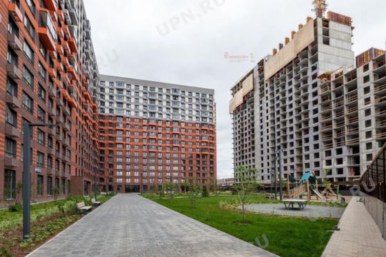 Продажа 3-комнатной квартиры 84 м², 2/25 этаж