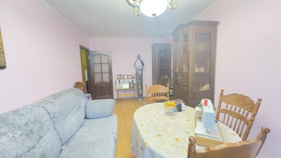 Продажа 3-комнатной квартиры 62 м², 5/10 этаж