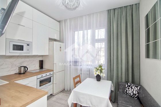 Продажа 2-комнатной квартиры 58 м², 2/4 этаж