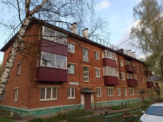 Продажа 2-комнатной квартиры 43 м², 1/3 этаж