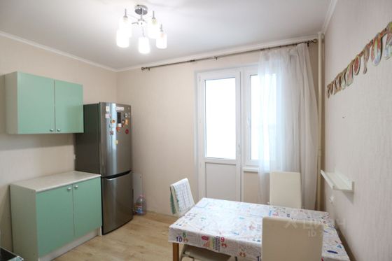 Продажа 3-комнатной квартиры 76,5 м², 19/25 этаж