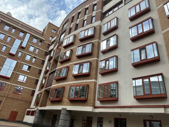 Продажа 4-комнатной квартиры 227 м², 8/8 этаж