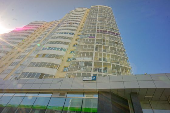 Продажа 2-комнатной квартиры 65,8 м², 9/20 этаж