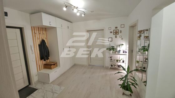 Продажа 3-комнатной квартиры 89,3 м², 1/17 этаж