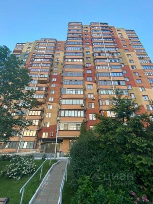 Продажа 3-комнатной квартиры 111 м², 9/17 этаж