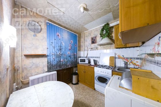 Продажа 3-комнатной квартиры 58 м², 1/5 этаж