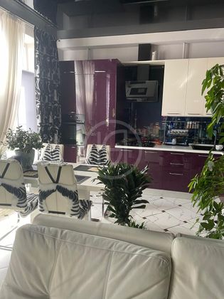 Продажа 2-комнатной квартиры 64,5 м², 3/3 этаж