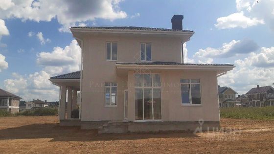 Продажа дома, 180 м², с участком 15 соток