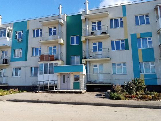 Продажа 2-комнатной квартиры 52,7 м², 1/3 этаж