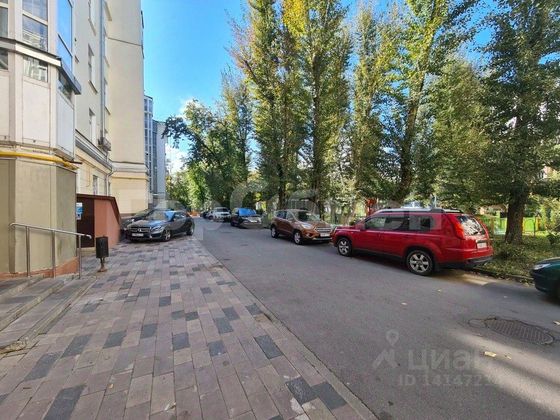 Продажа 2-комнатной квартиры 67 м², 1/5 этаж