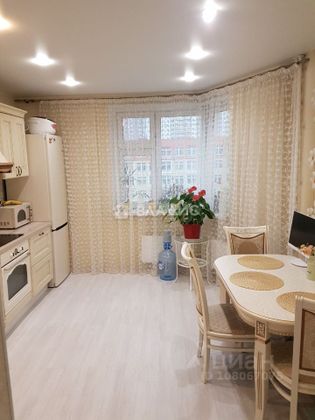 Продажа 3-комнатной квартиры 81 м², 4/22 этаж