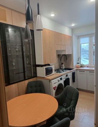 Продажа 2-комнатной квартиры 52 м², 4/5 этаж