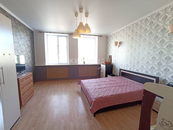 Продажа 2-комнатной квартиры 77,4 м², 3/3 этаж