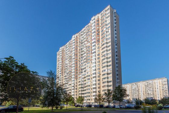 Продажа 3-комнатной квартиры 75 м², 21/25 этаж