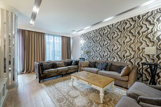 Продажа 4-комнатной квартиры 174 м², 3/10 этаж