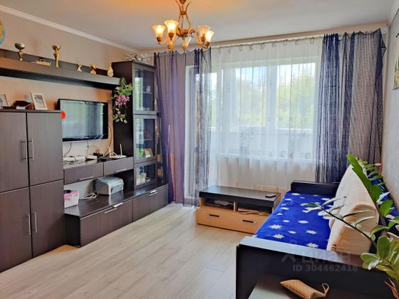 Продажа 3-комнатной квартиры 63 м², 3/5 этаж