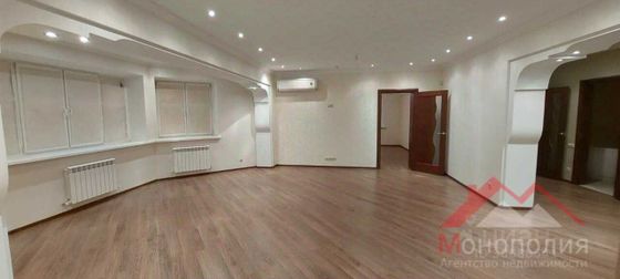 Продажа 3-комнатной квартиры 134 м², 2/9 этаж