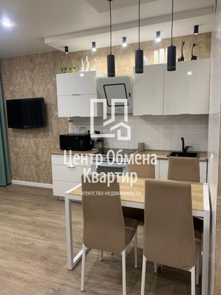 Продажа 3-комнатной квартиры 65 м², 9/9 этаж