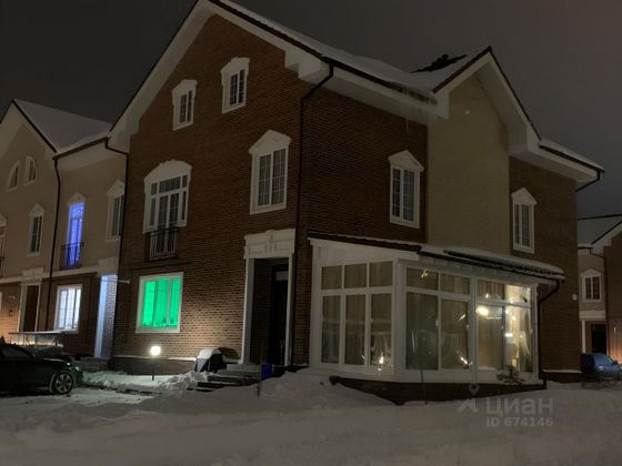 Продажа дома, 168 м², с участком 1 сотка