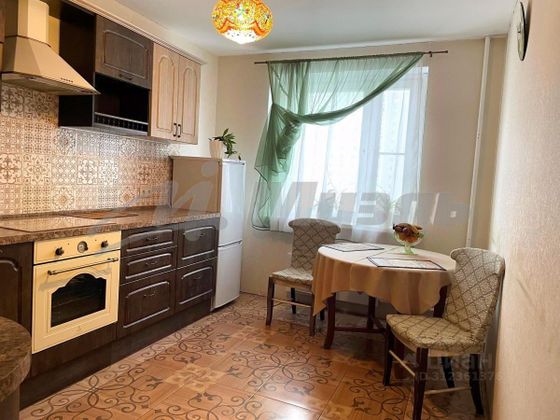 Продажа 2-комнатной квартиры 62 м², 9/17 этаж