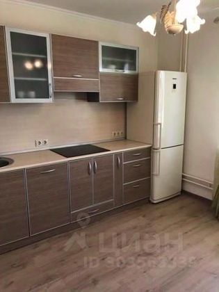 Аренда 1-комнатной квартиры 40 м², 9/16 этаж