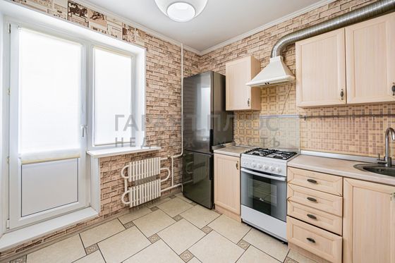 Продажа 1-комнатной квартиры 38 м², 10/10 этаж