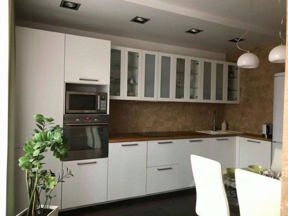 Продажа 3-комнатной квартиры 84 м², 13/15 этаж